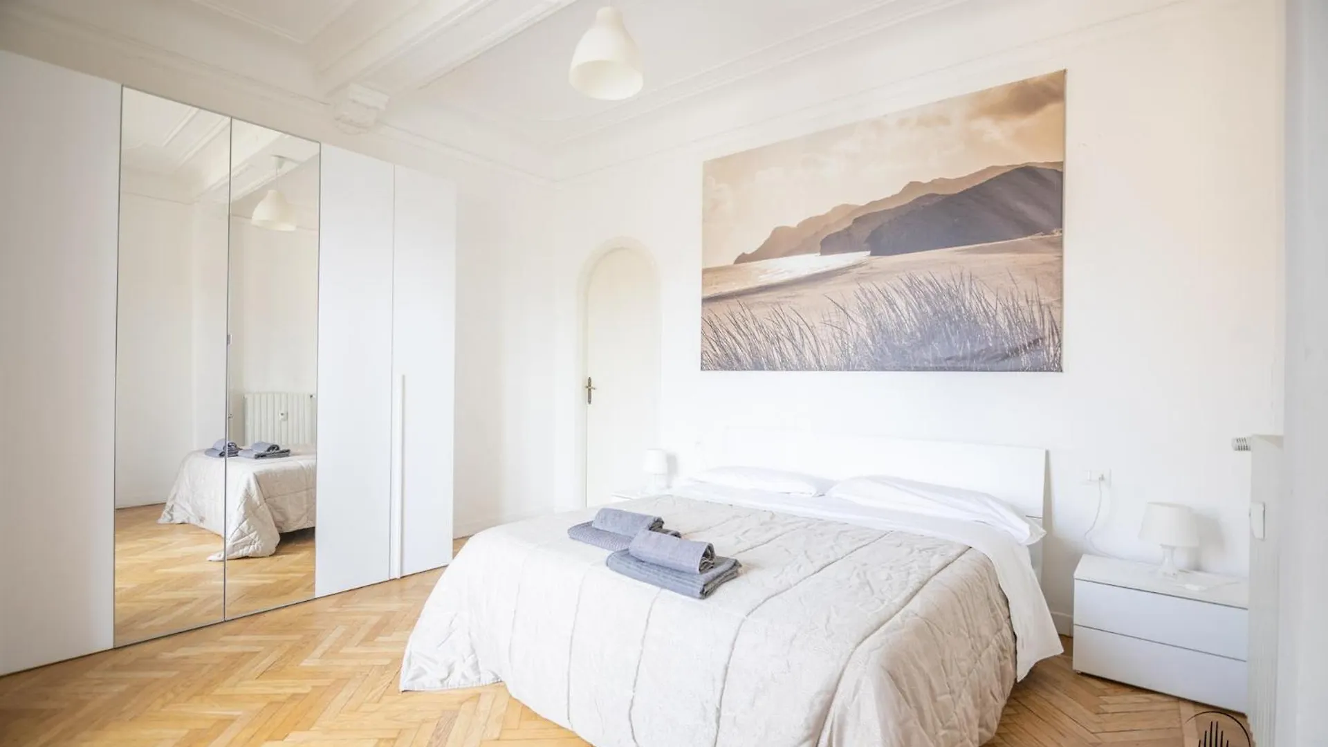 Milanrentals - Archimede Apartment