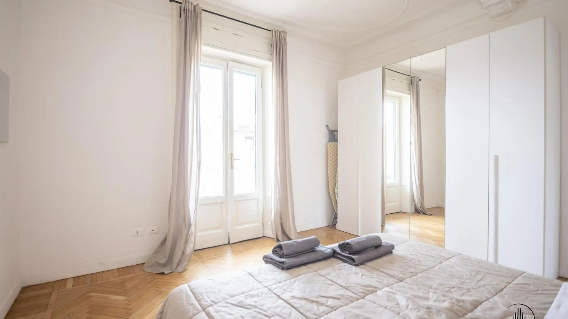 Milanrentals - Archimede Apartment 0*, Milan Italy