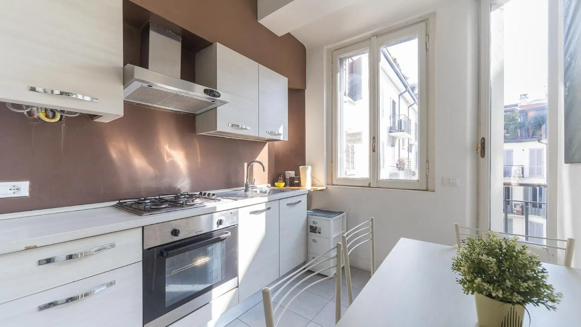 Milanrentals - Archimede Apartment  Milan