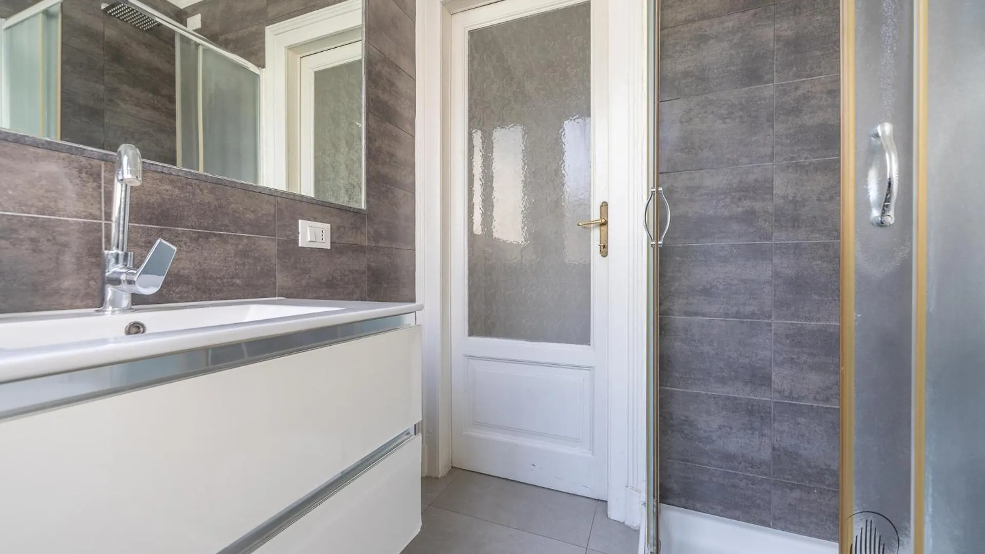 Milanrentals - Archimede Apartment